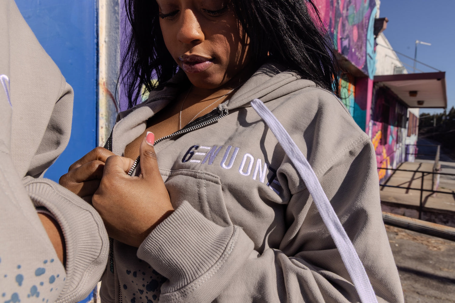 6ENUON7 WOMEN’S COLLECTION